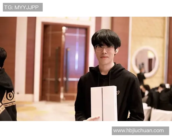 S15电竞总决赛DOTA2引发热议V5战队速度争议分析与讨论